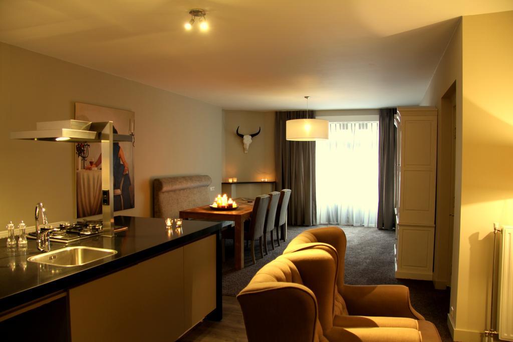 Huis Van Bewaring Hotel Almelo Room photo